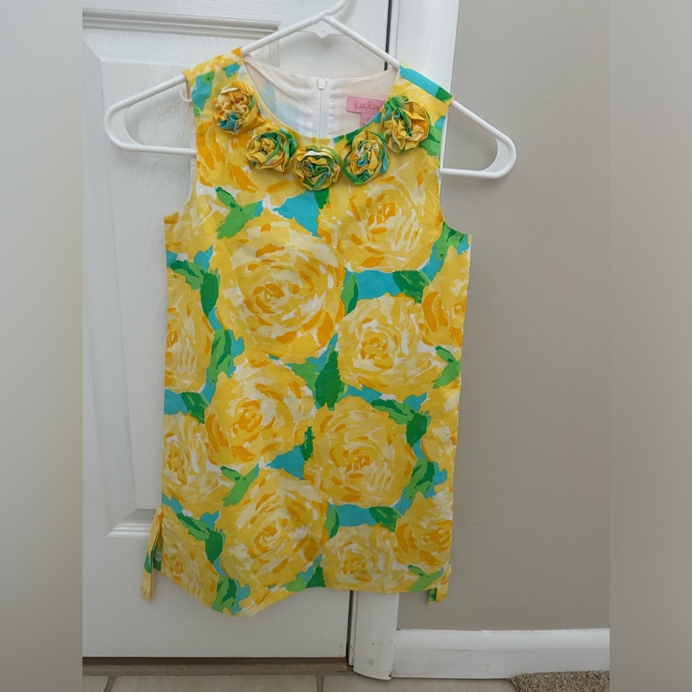 Lilly Pulitzer shift dress